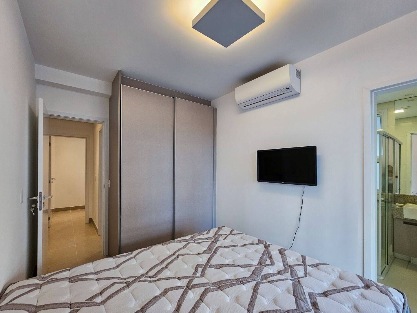 Apartamento à venda com 4 quartos, 141m² - Foto 27