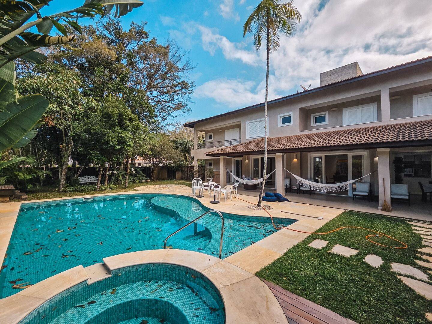 Casa à venda com 4 quartos, 504m² - Foto 2