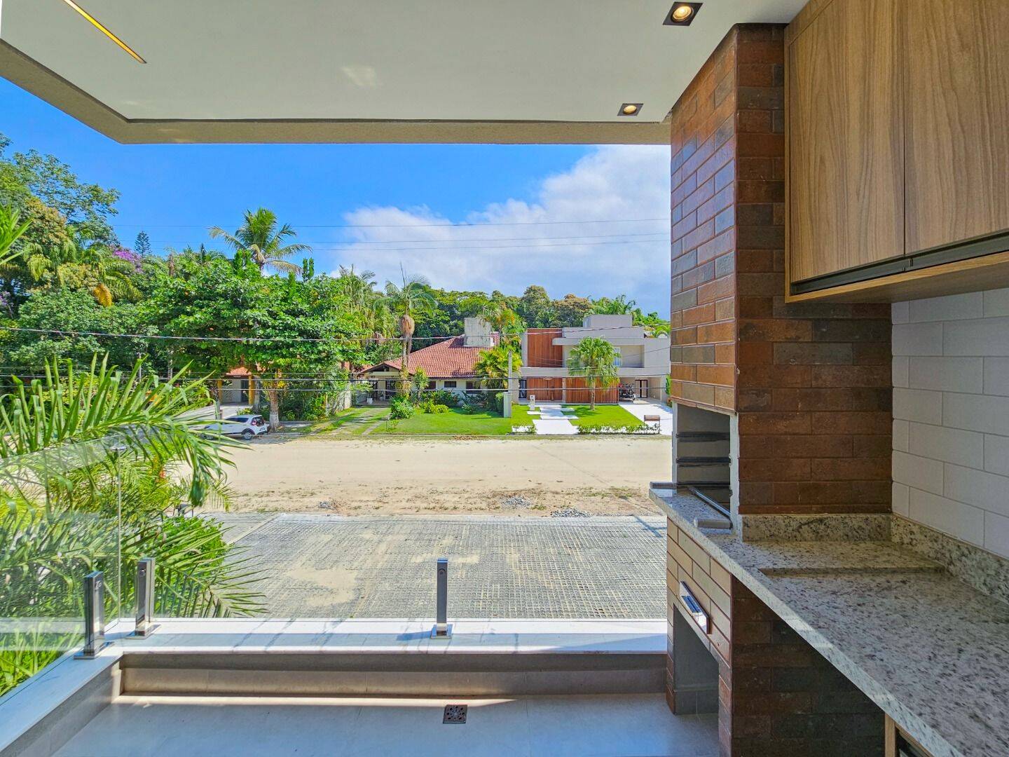 Casa à venda com 2 quartos, 68m² - Foto 13