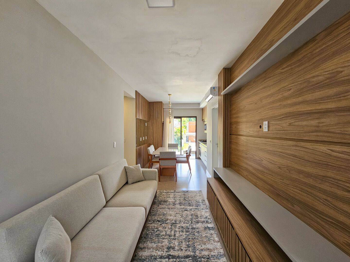 Casa à venda com 2 quartos, 68m² - Foto 17