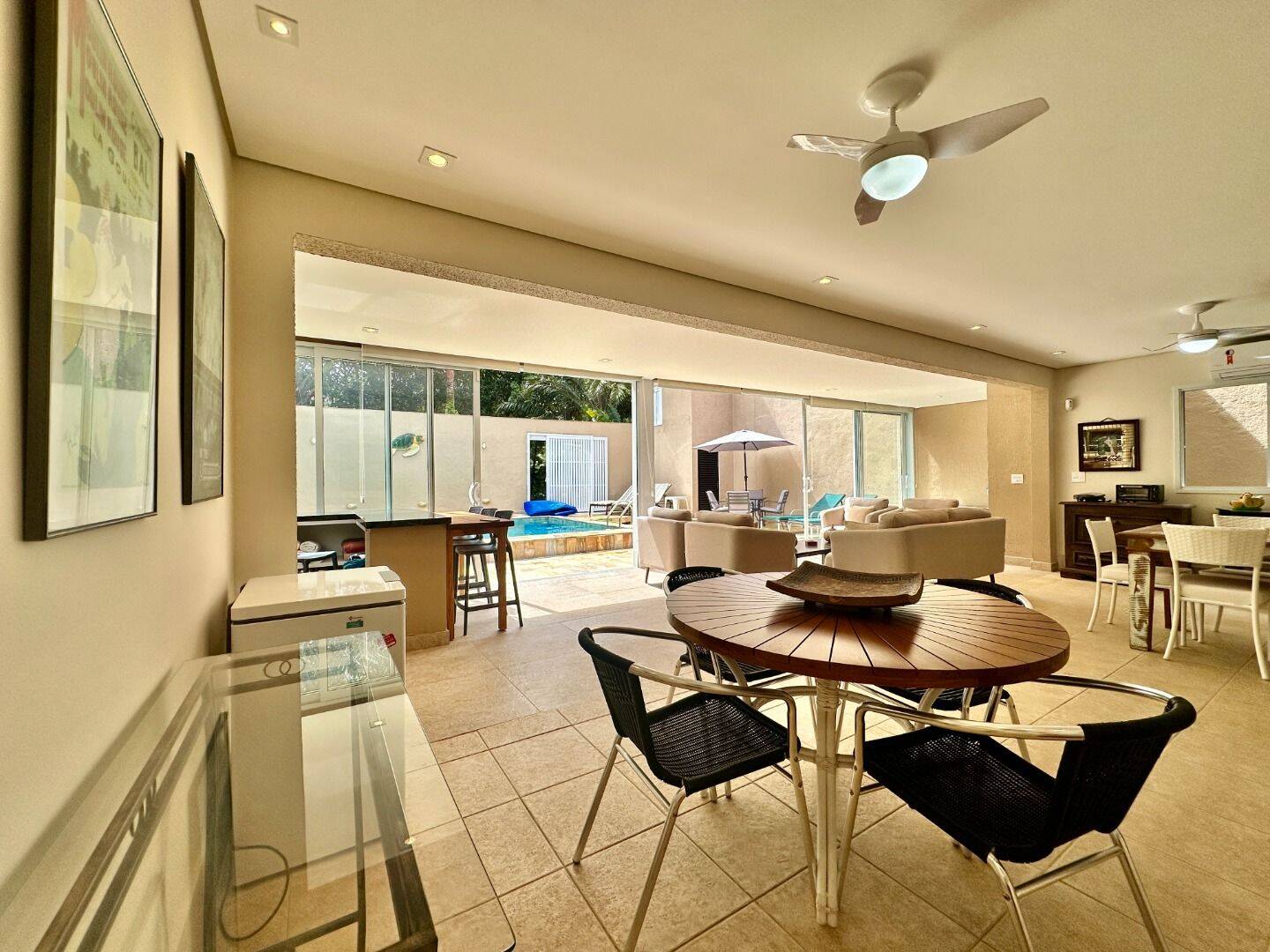 Casa à venda com 6 quartos, 422m² - Foto 13