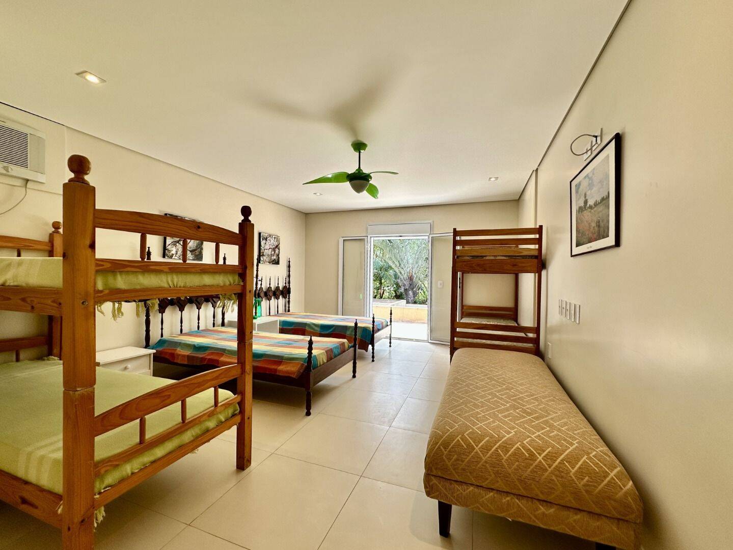 Casa à venda com 6 quartos, 422m² - Foto 22