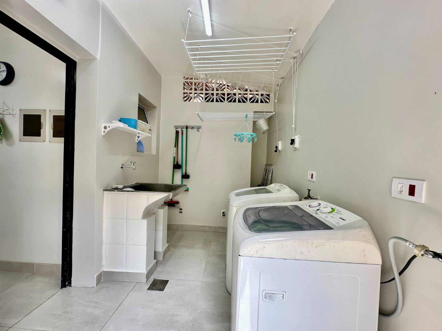 Casa à venda com 6 quartos, 422m² - Foto 39
