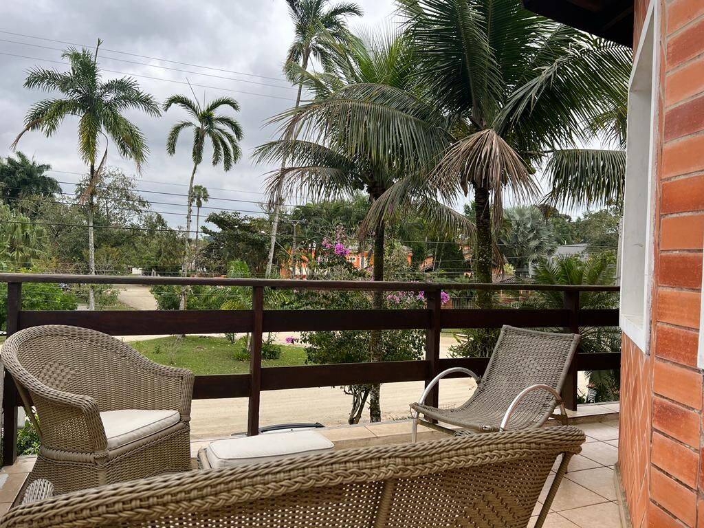 Casa à venda com 5 quartos, 244m² - Foto 7