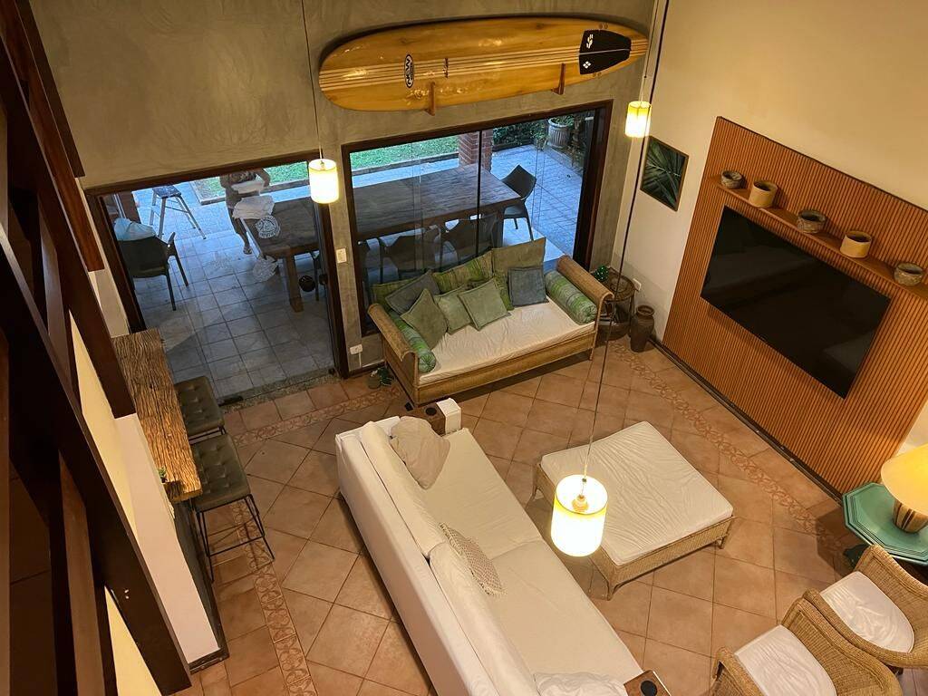 Casa à venda com 5 quartos, 244m² - Foto 20