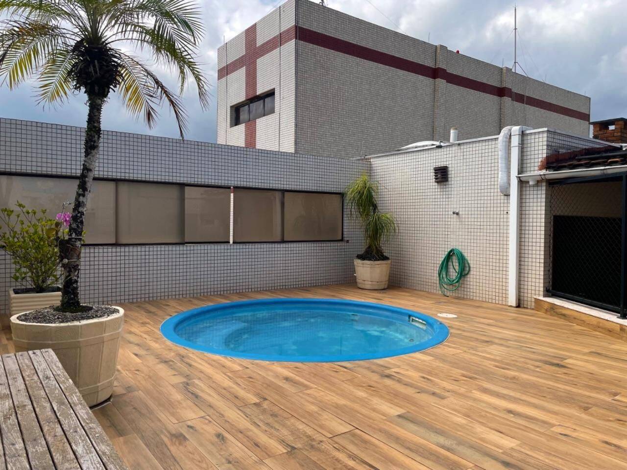 Cobertura, 5 quartos, 243 m² - Foto 2