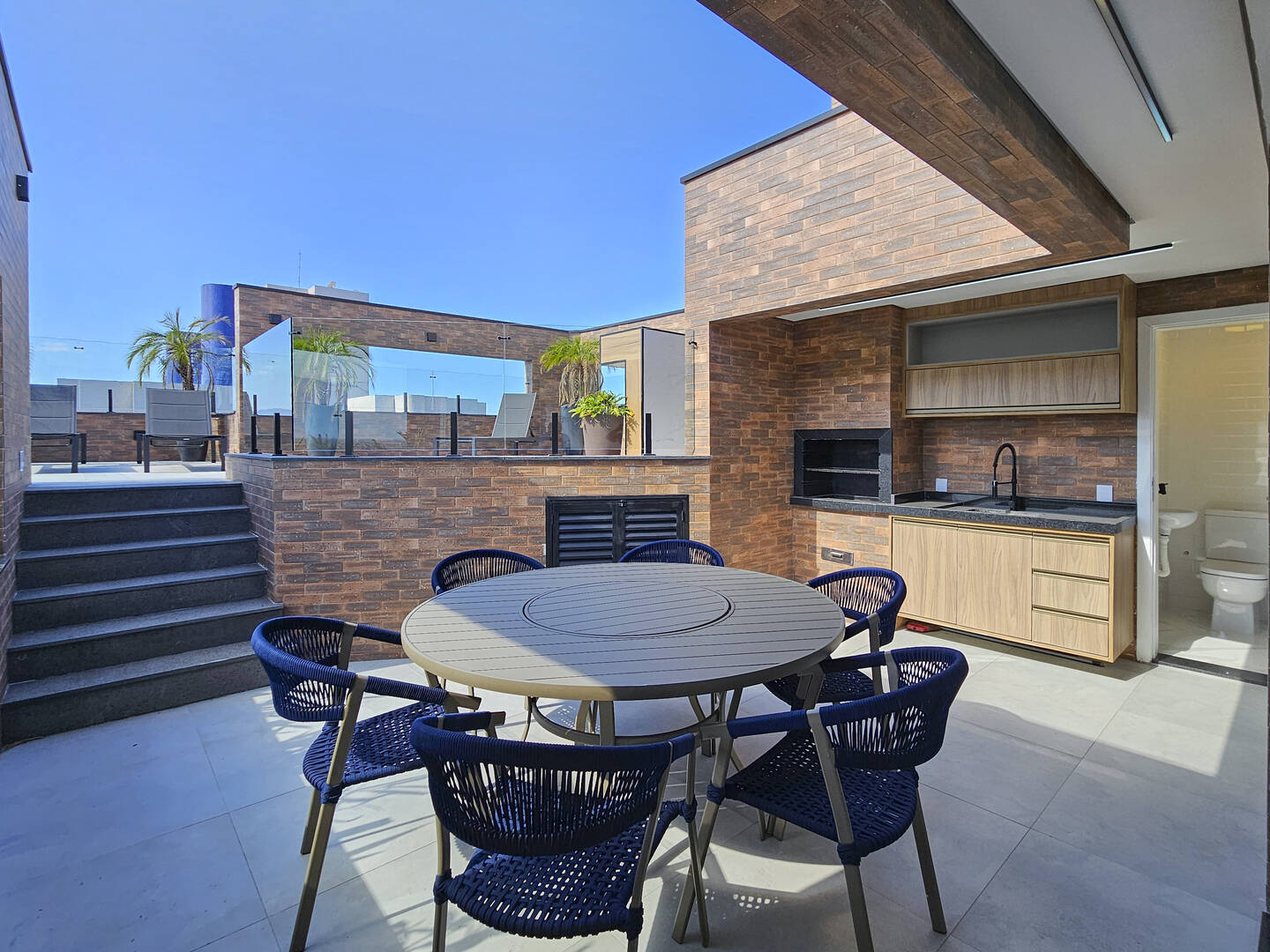 Cobertura, 5 quartos, 243 m² - Foto 1