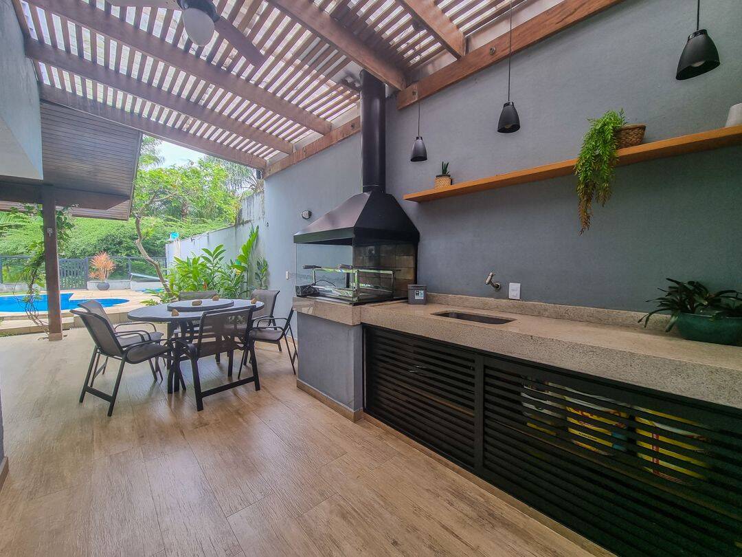 Casa, 6 quartos, 354 m² - Foto 4