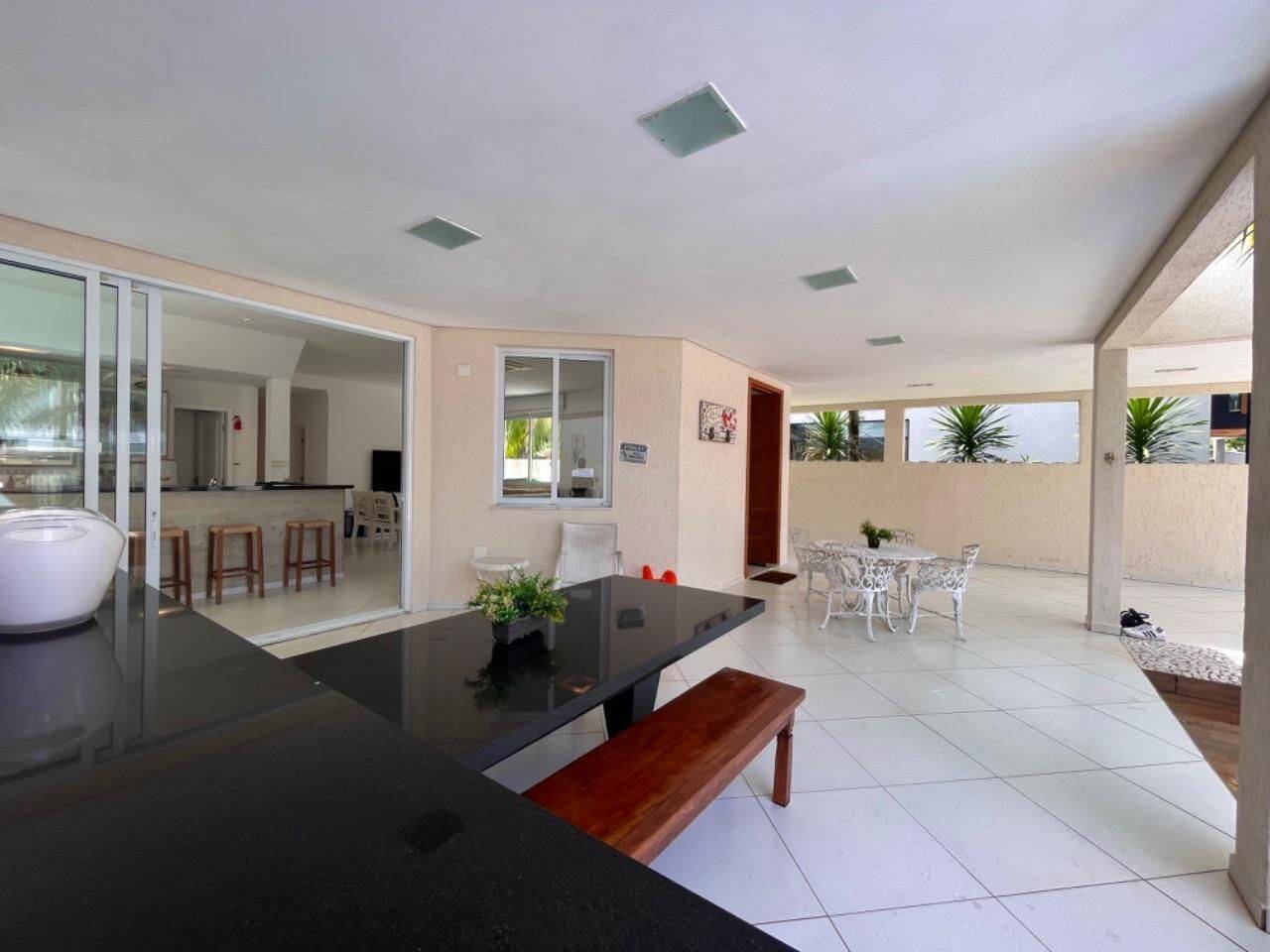 Casa, 4 quartos, 276 m² - Foto 3