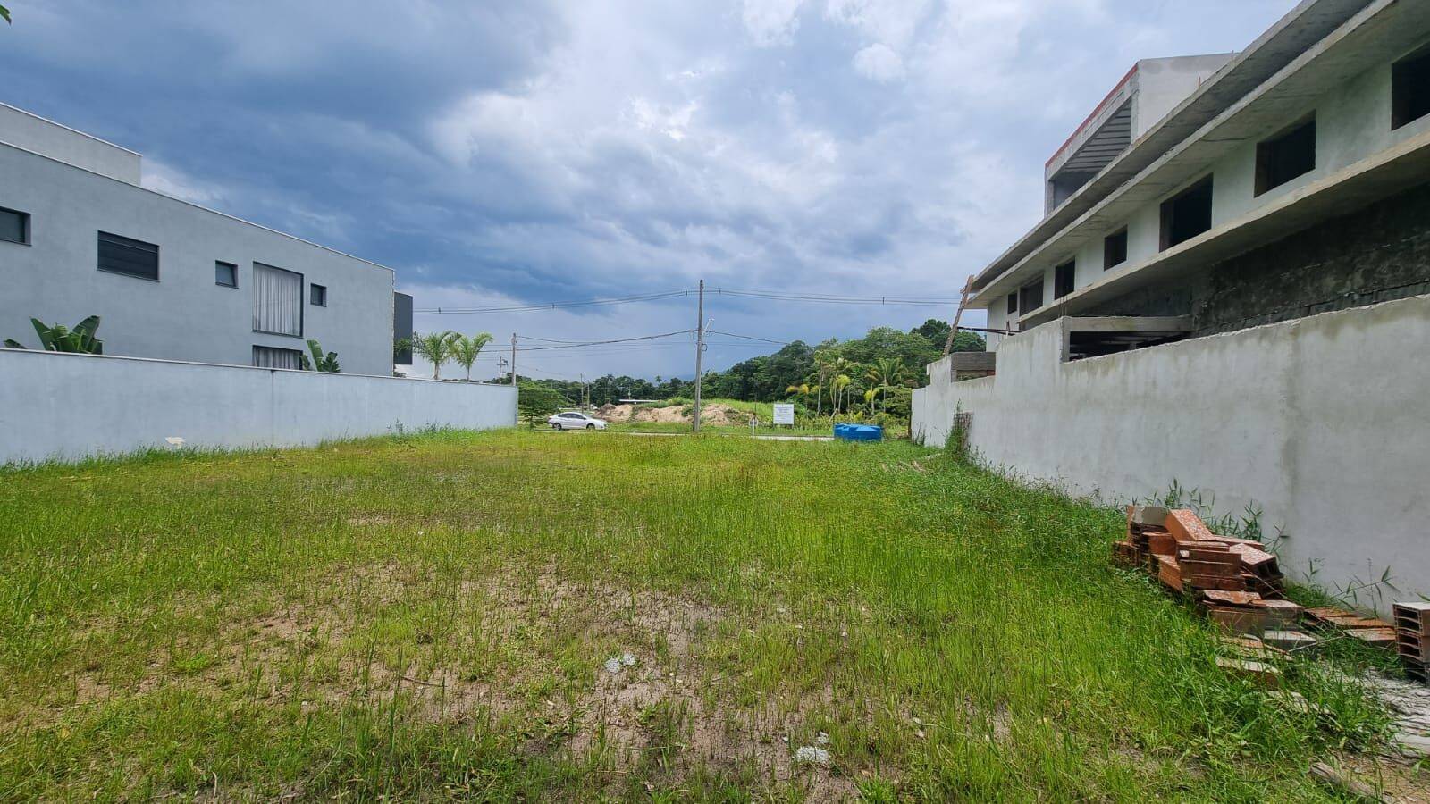 Terreno, 420 m² - Foto 2