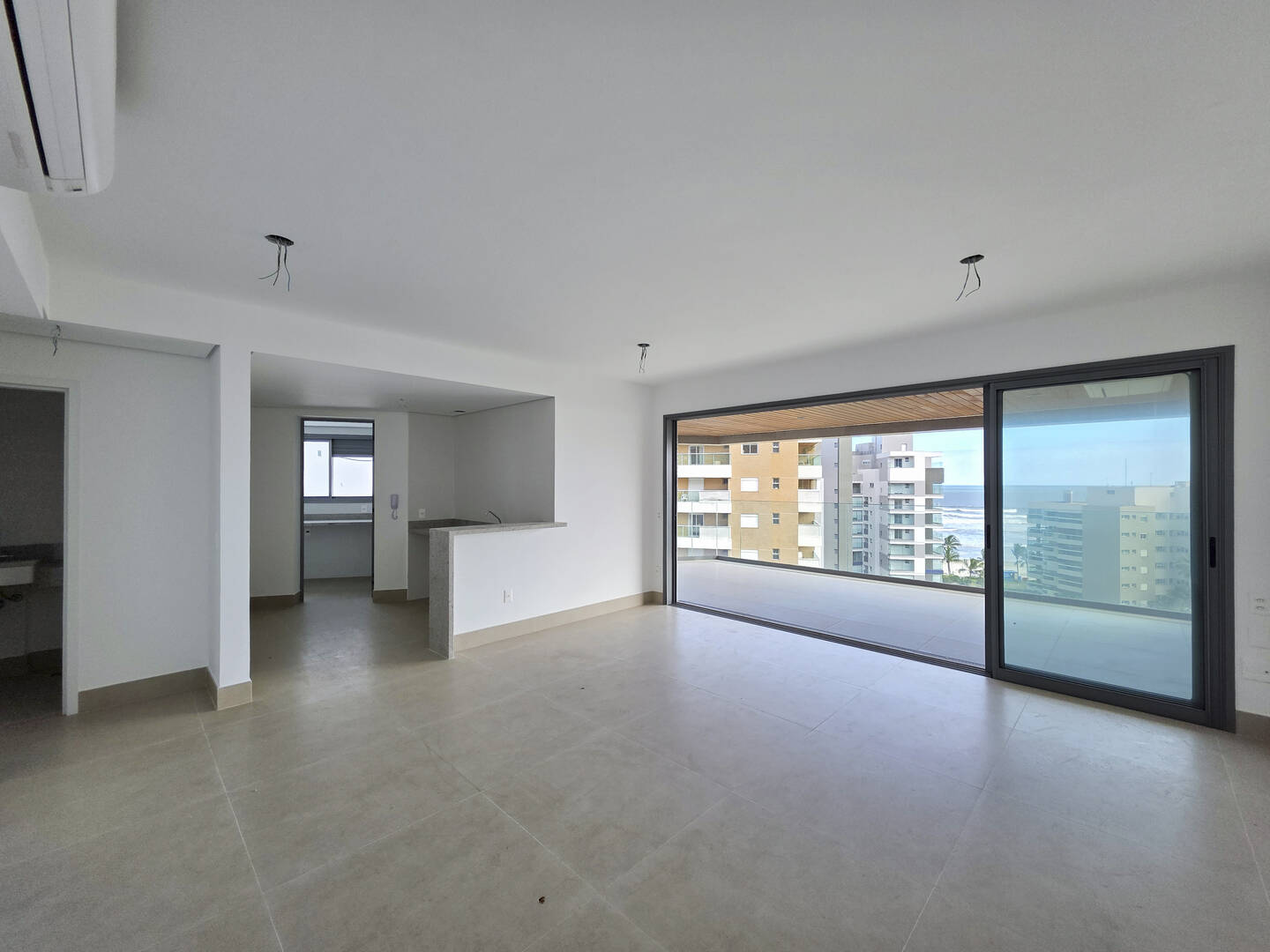 Apartamento, 3 quartos, 143 m² - Foto 2