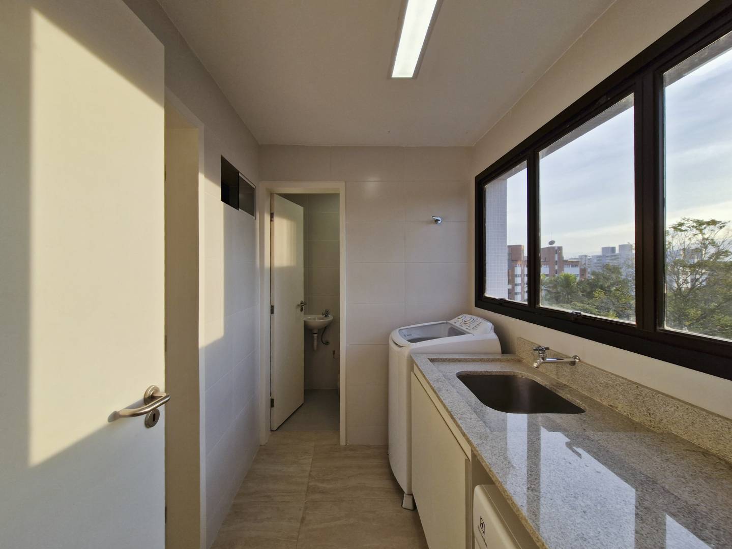 Cobertura, 3 quartos, 263 m² - Foto 35