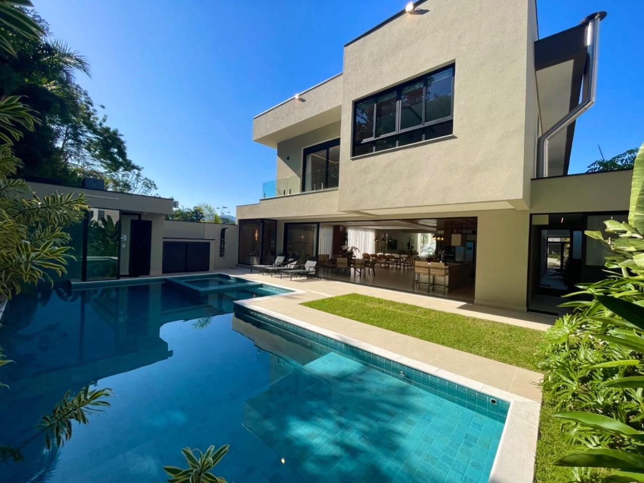 Casa, 7 quartos, 506 m² - Foto 1