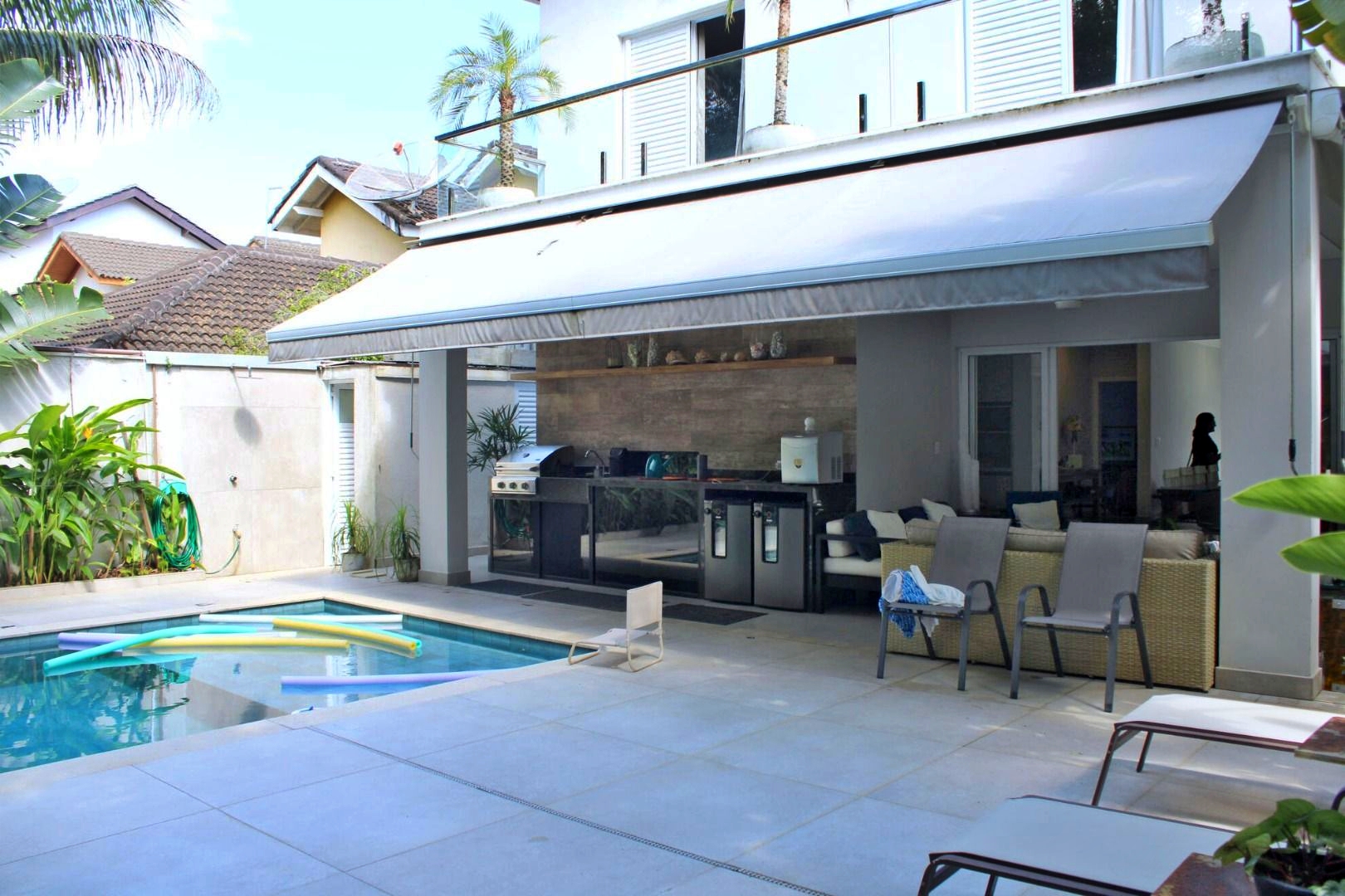 Casa, 4 quartos, 300 m² - Foto 1