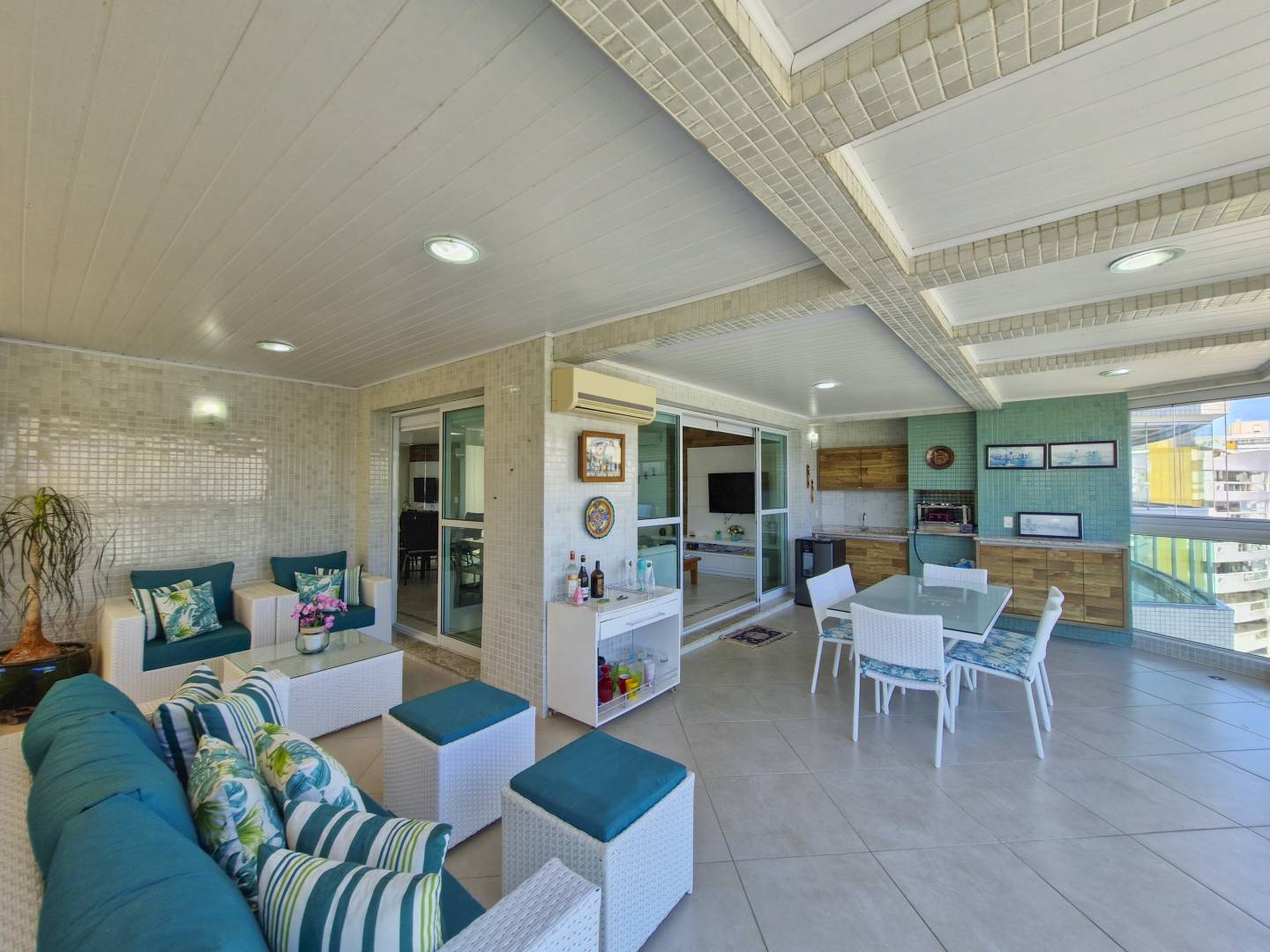 Cobertura, 4 quartos, 253 m² - Foto 4