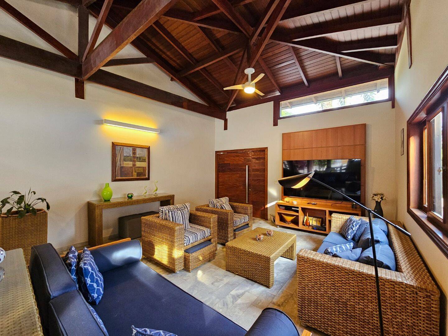 Casa, 6 quartos, 350 m² - Foto 4