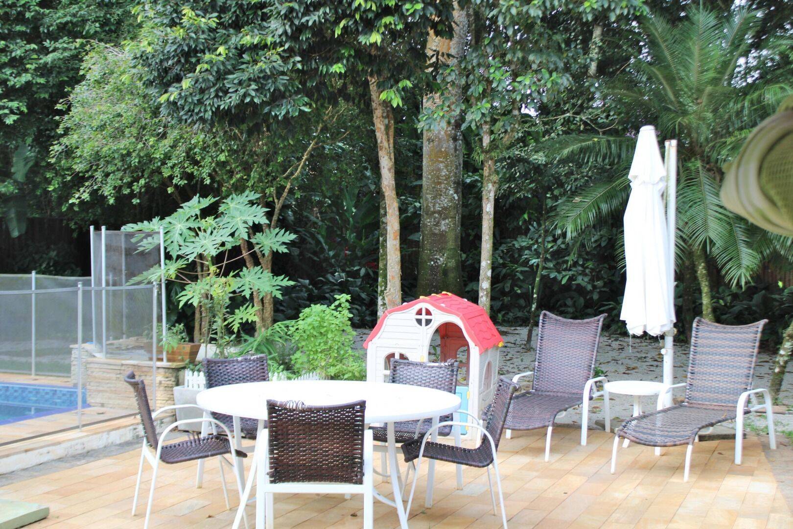 Casa, 5 quartos, 240 m² - Foto 3