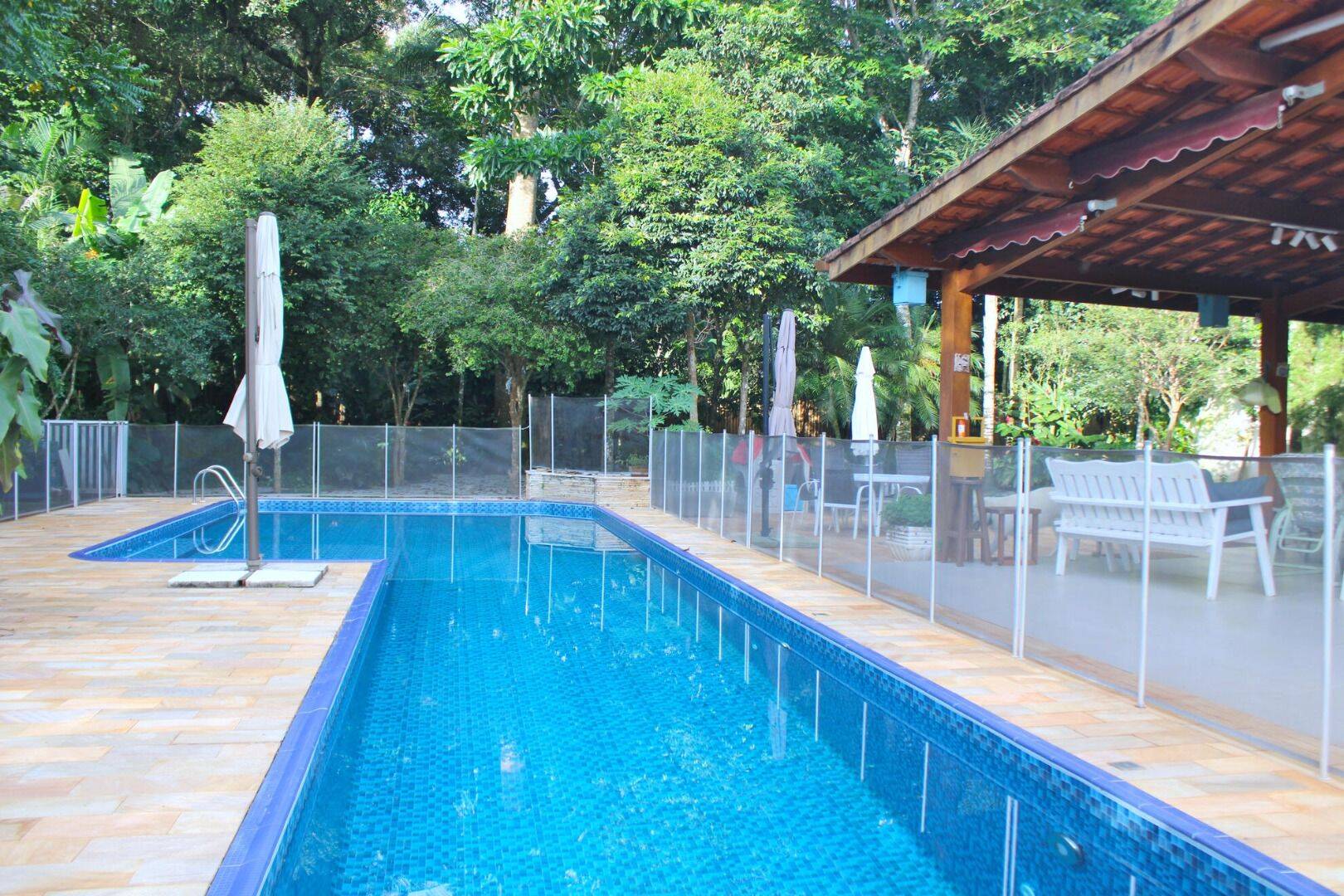 Casa, 5 quartos, 240 m² - Foto 29