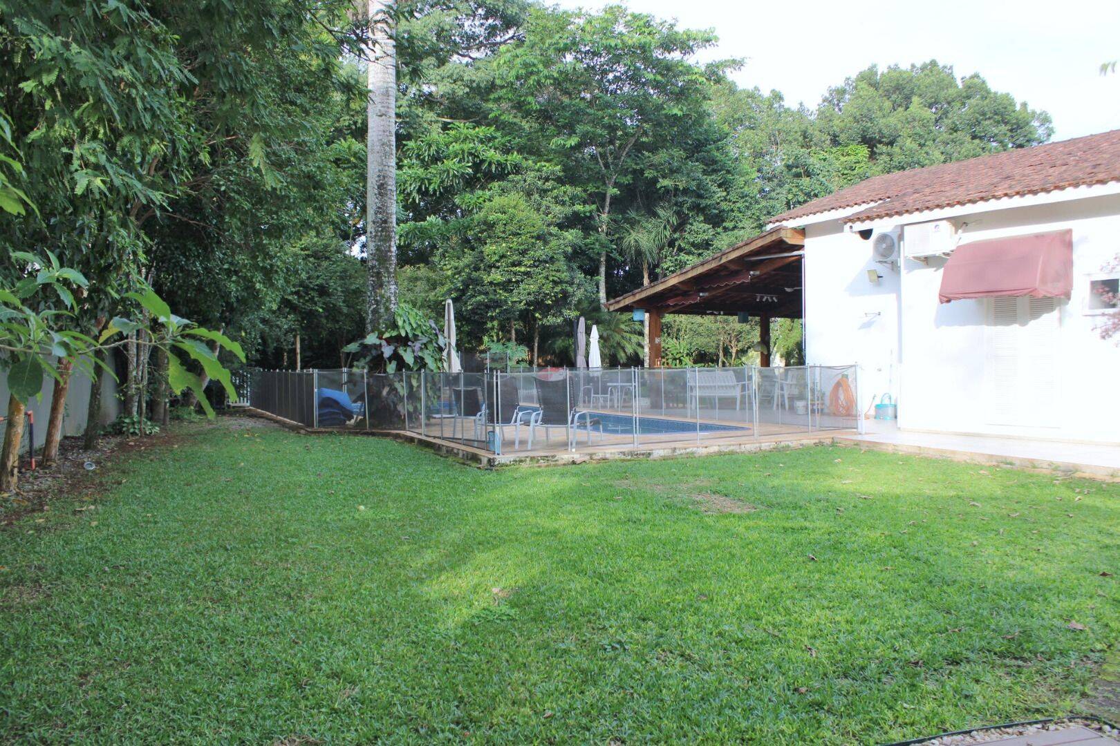 Casa, 5 quartos, 240 m² - Foto 2