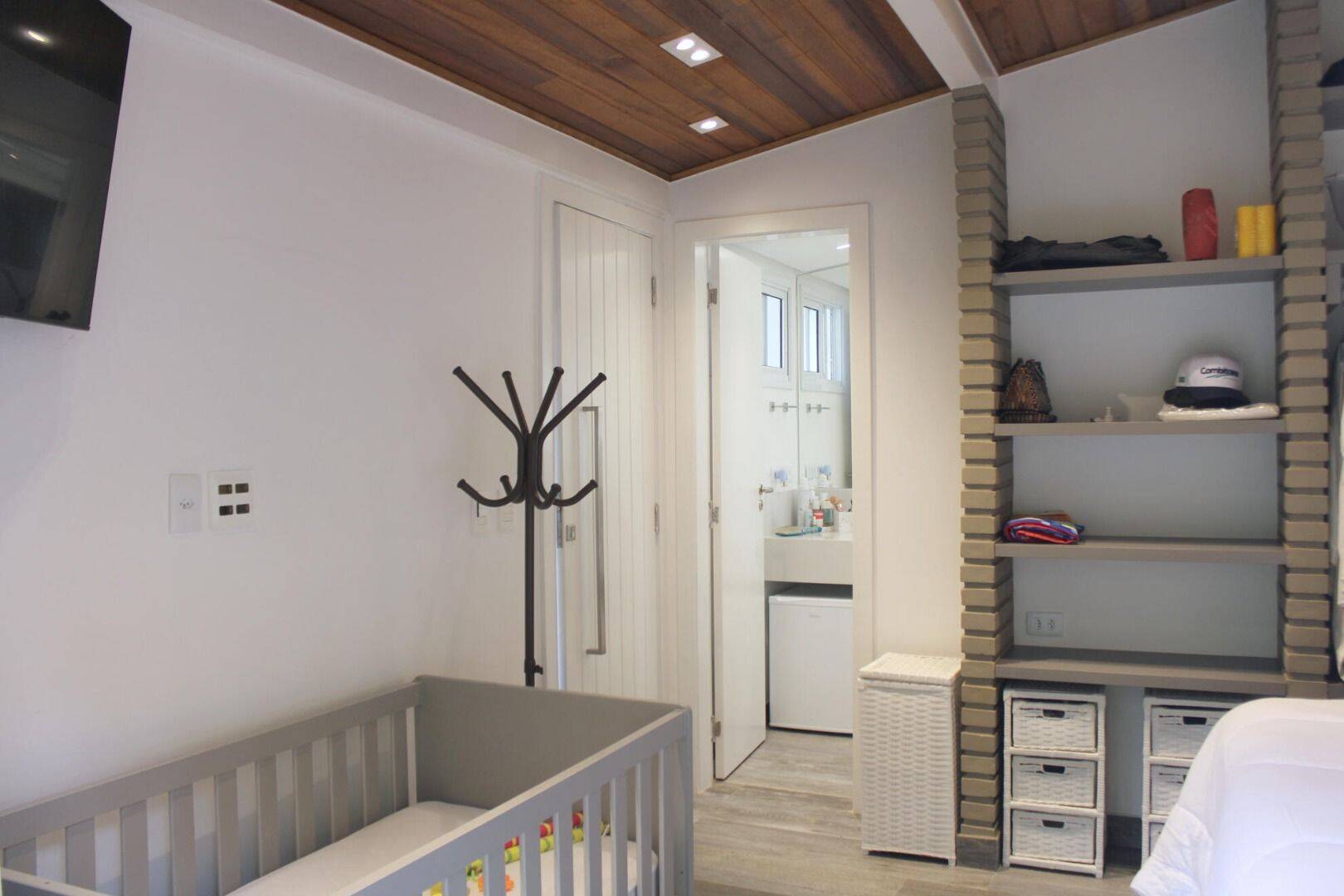 Casa, 5 quartos, 240 m² - Foto 42