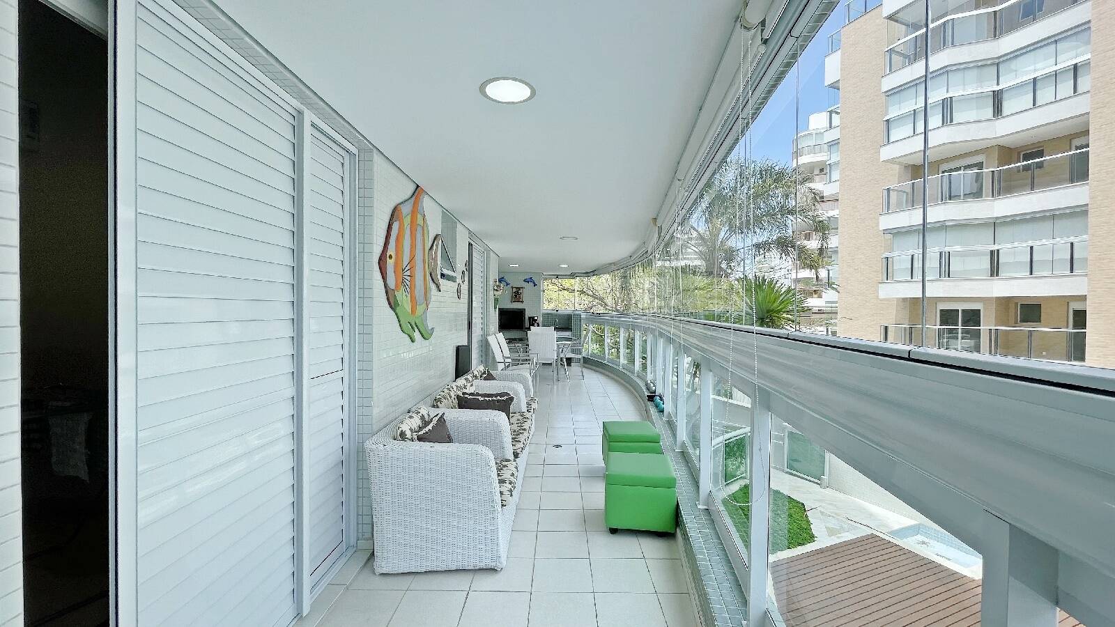 Apartamento, 3 quartos, 123 m² - Foto 2