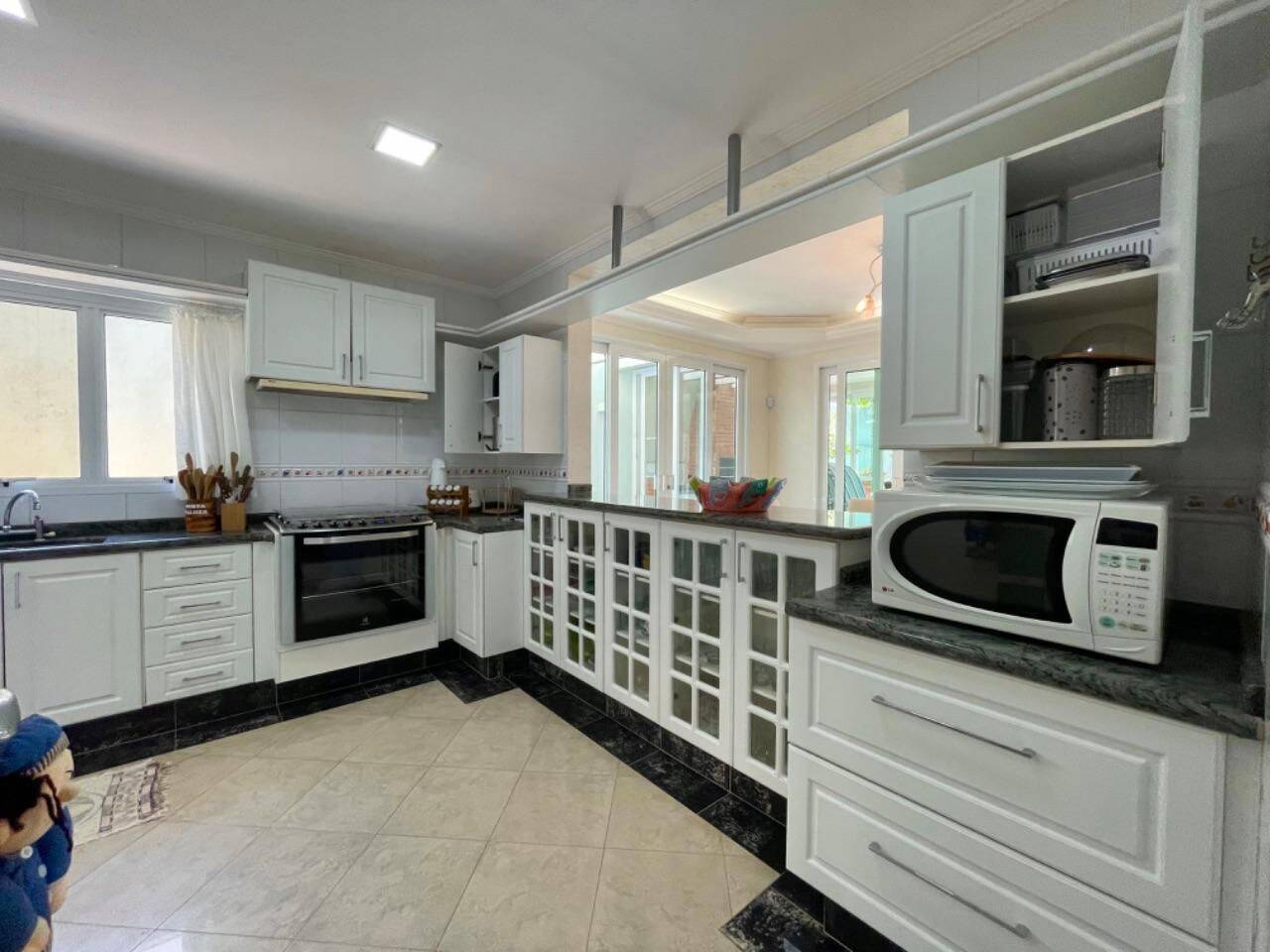 Casa, 4 quartos, 329 m² - Foto 25