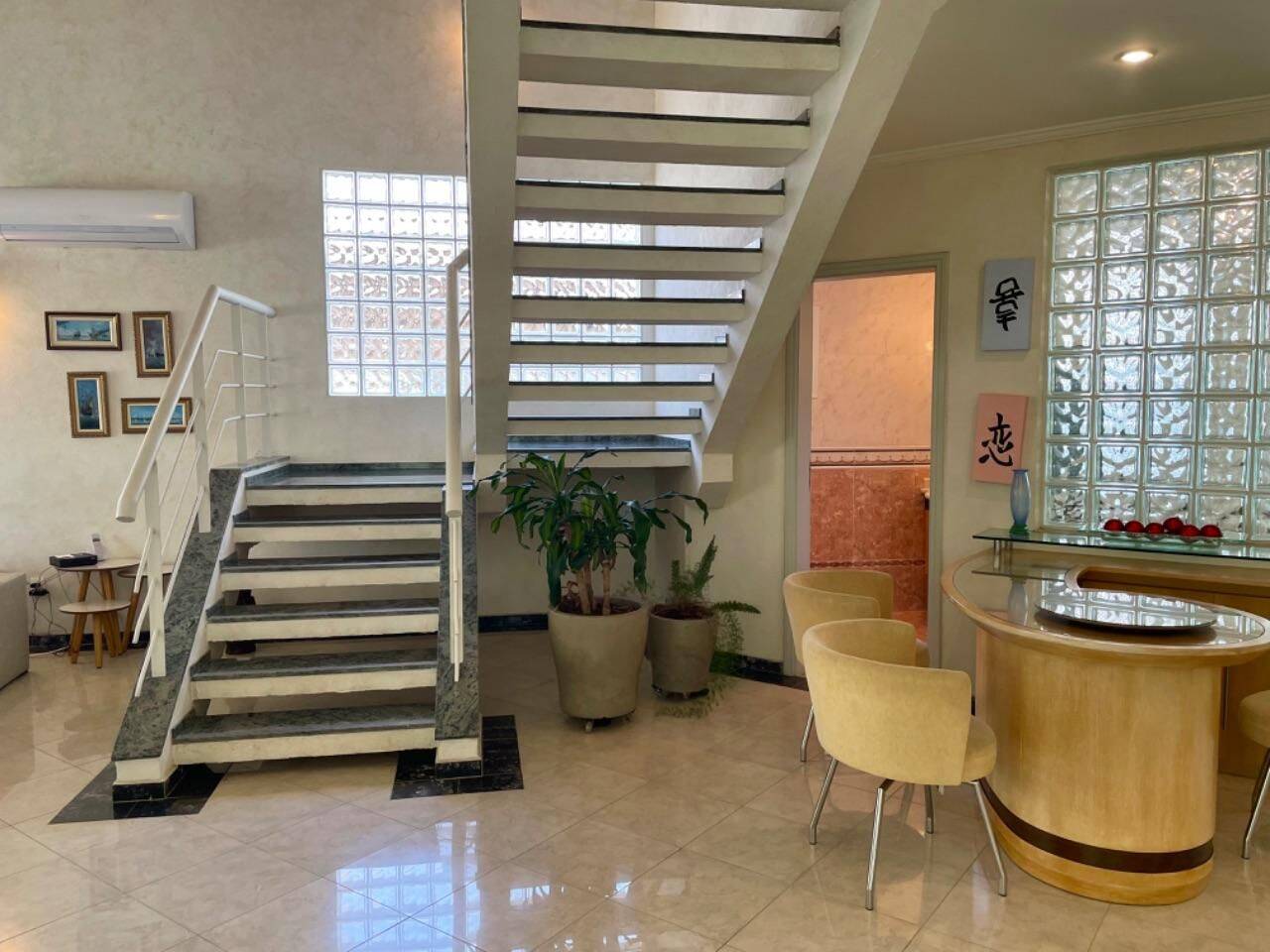 Casa, 4 quartos, 329 m² - Foto 35