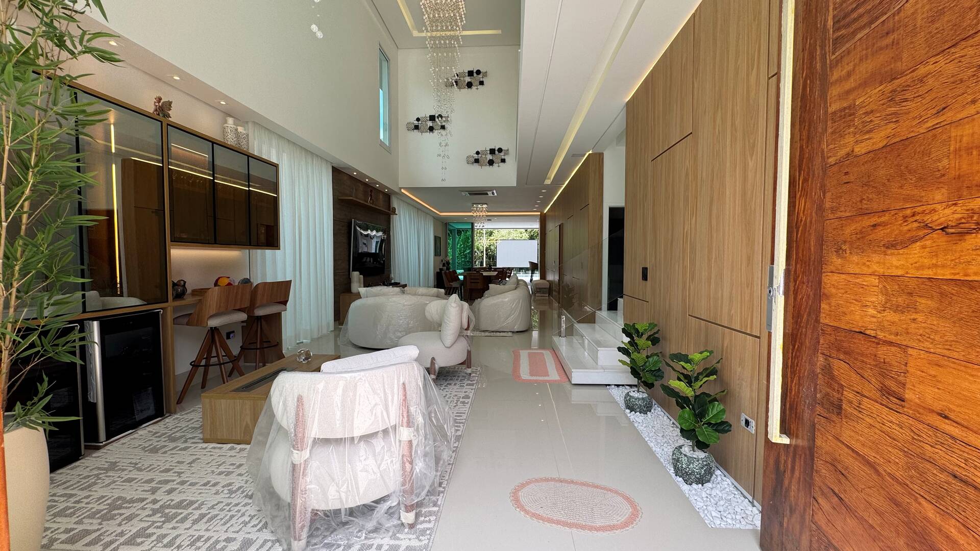 Casa, 5 quartos, 336 m² - Foto 2