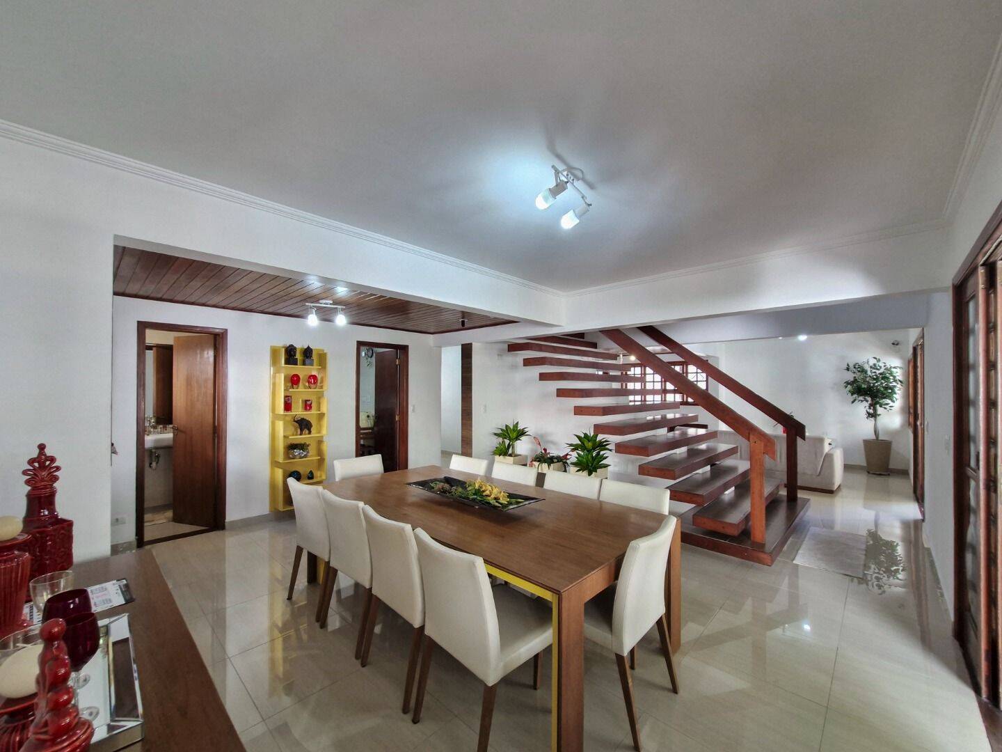 Casa, 8 quartos, 390 m² - Foto 3