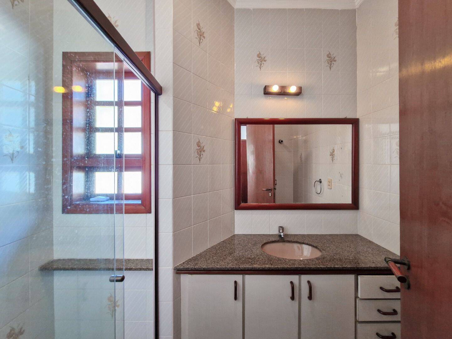 Casa, 8 quartos, 390 m² - Foto 42