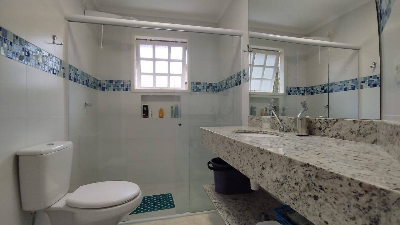 Casa, 5 quartos, 208 m² - Foto 11