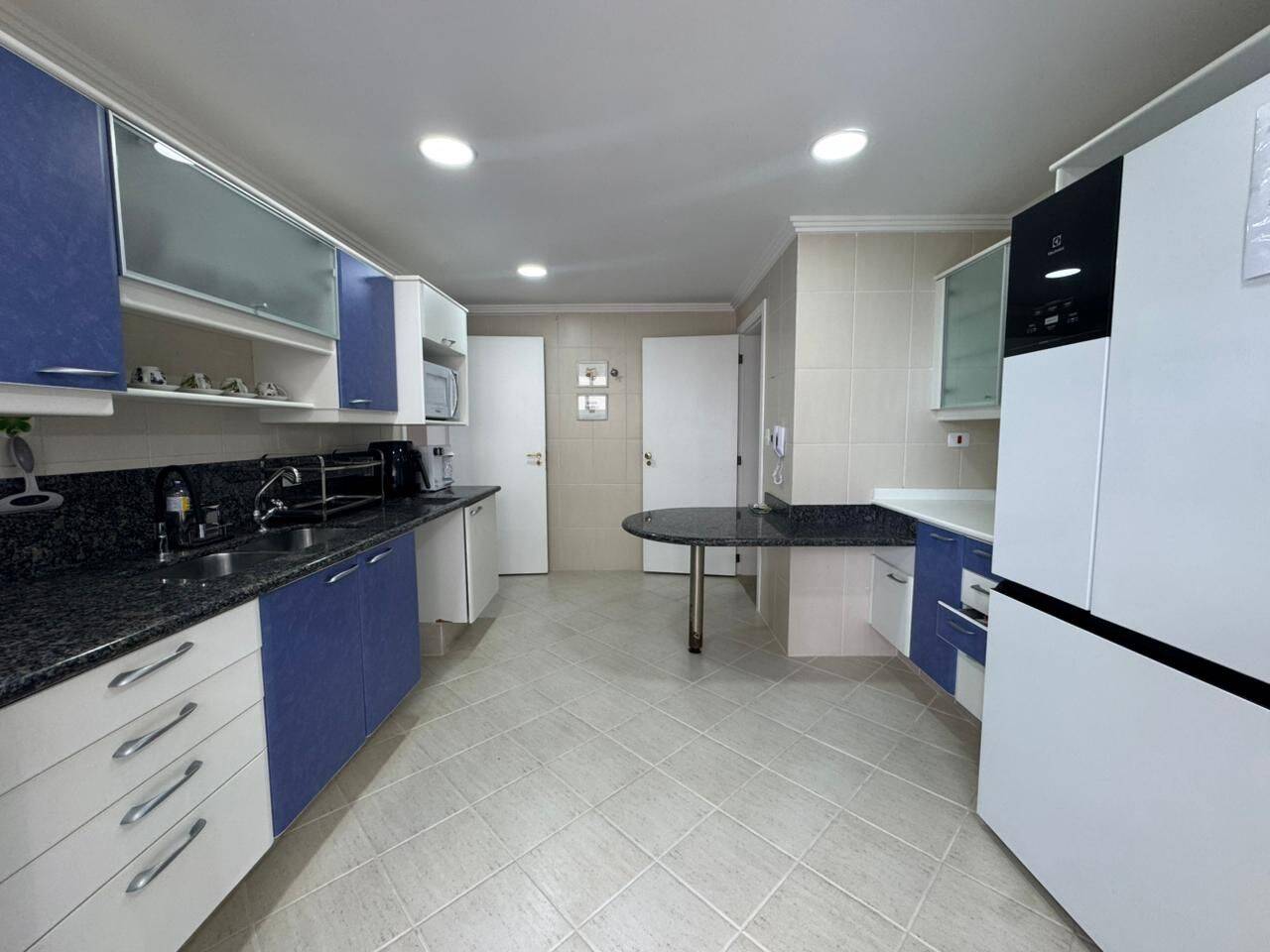 Apartamento, 5 quartos, 244 m² - Foto 4