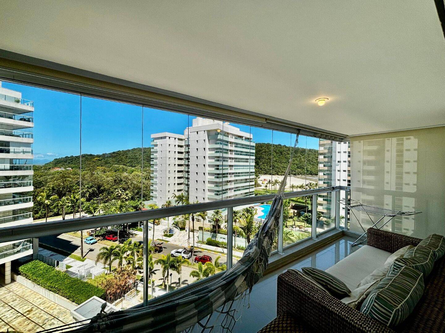 Apartamento, 3 quartos, 132 m² - Foto 2