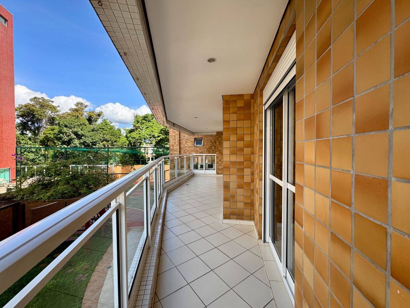 Apartamento, 3 quartos, 106 m² - Foto 2
