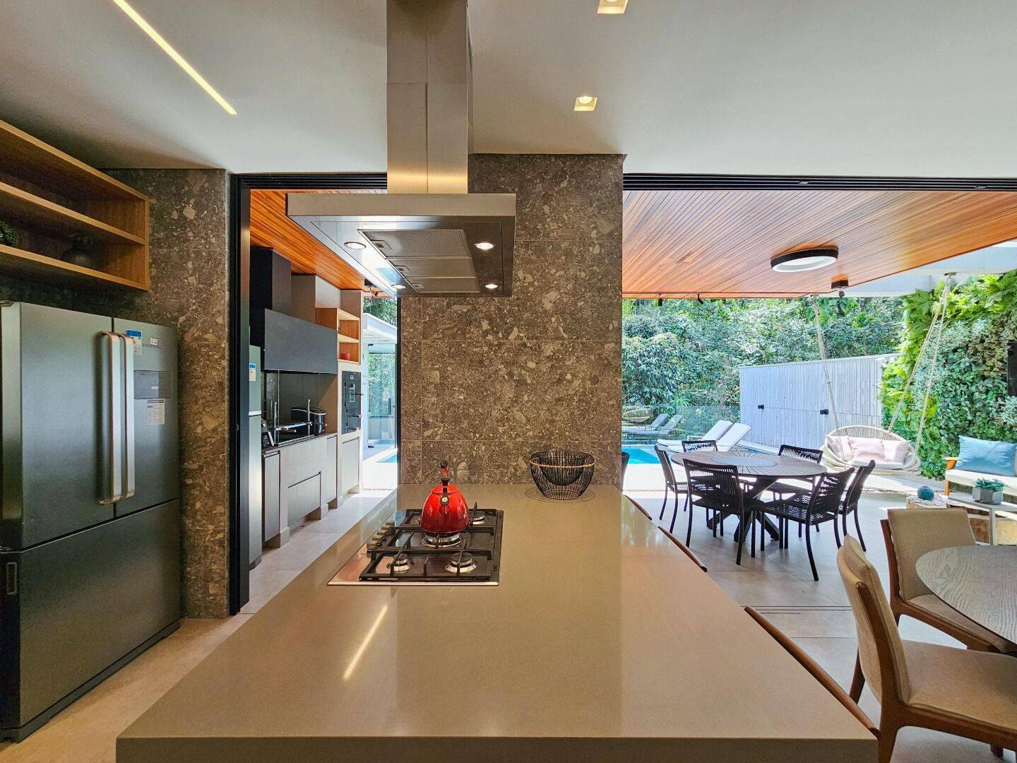 Casa, 5 quartos, 330 m² - Foto 25