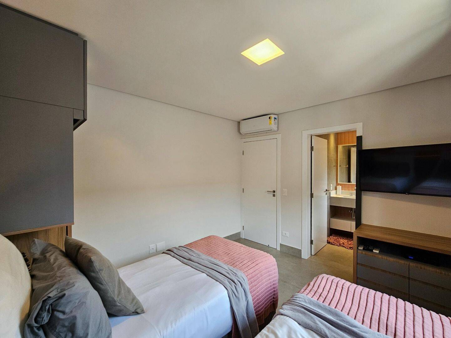 Casa, 5 quartos, 330 m² - Foto 46