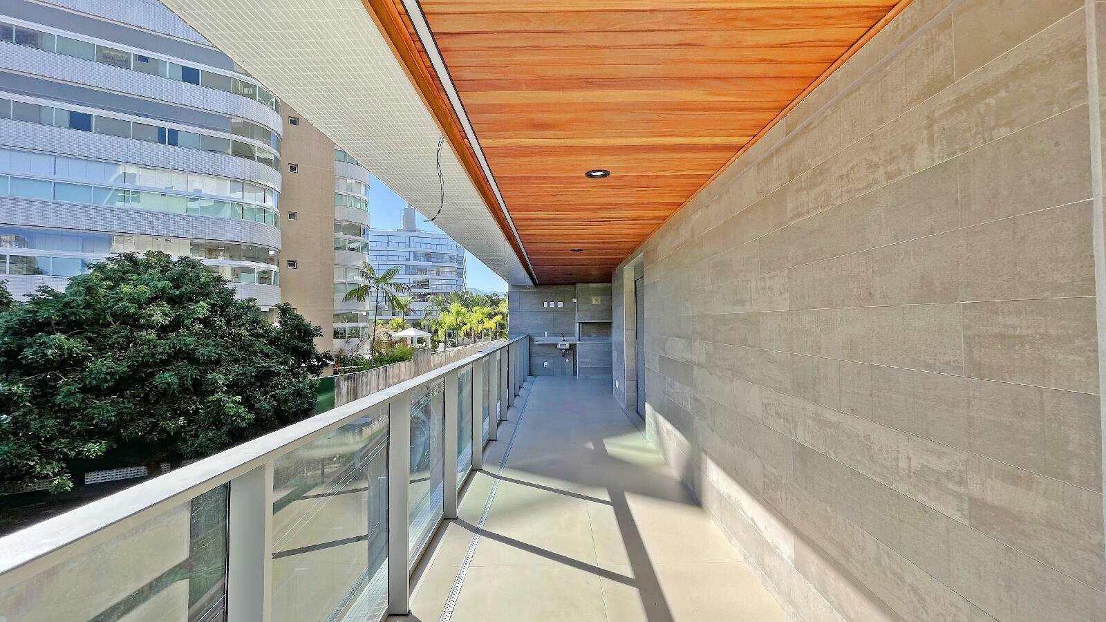Apartamento, 3 quartos, 147 m² - Foto 1